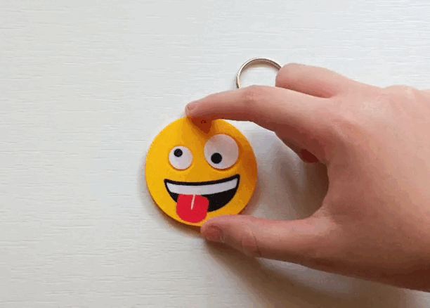 Crazy Eyes Emoji
