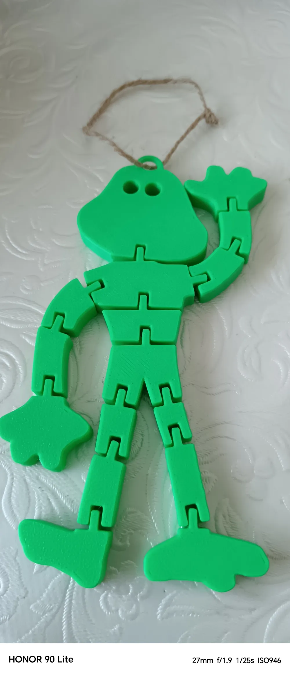 Friendly Frog – Articulated Waving Desk Buddy - Free 3D Print Model ...