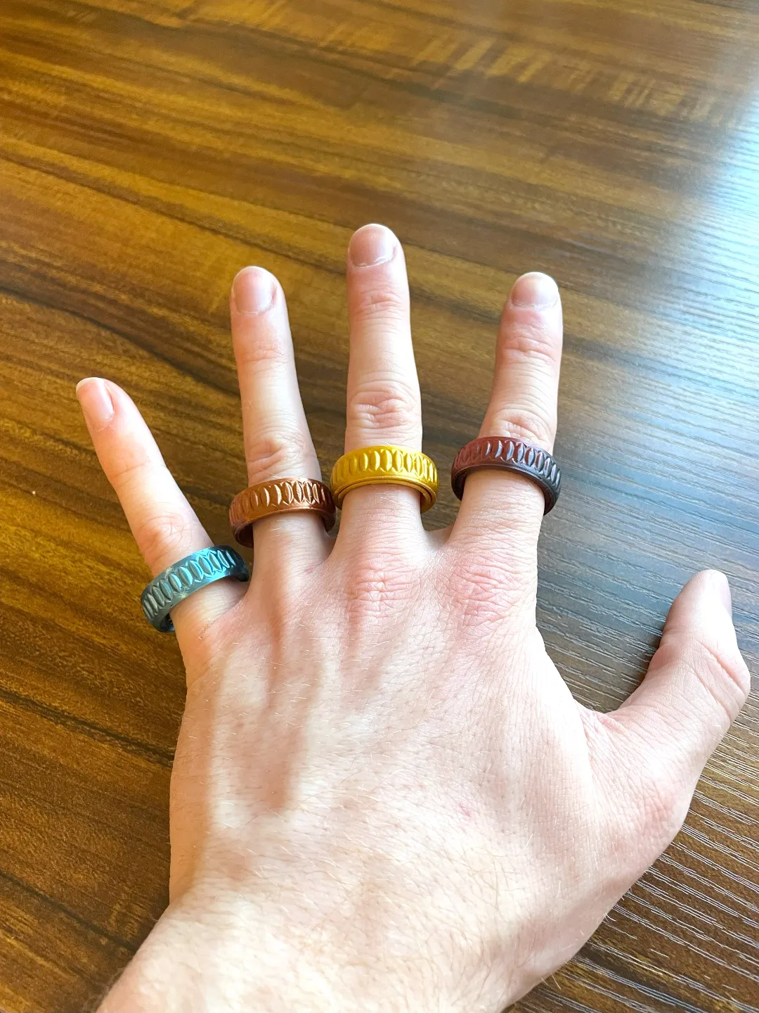 Print in Place Fidget Ring (21 Different Sizes) view 3