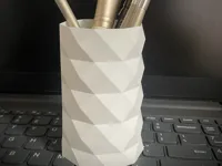 Pot à crayons et vase en losange — photo 2