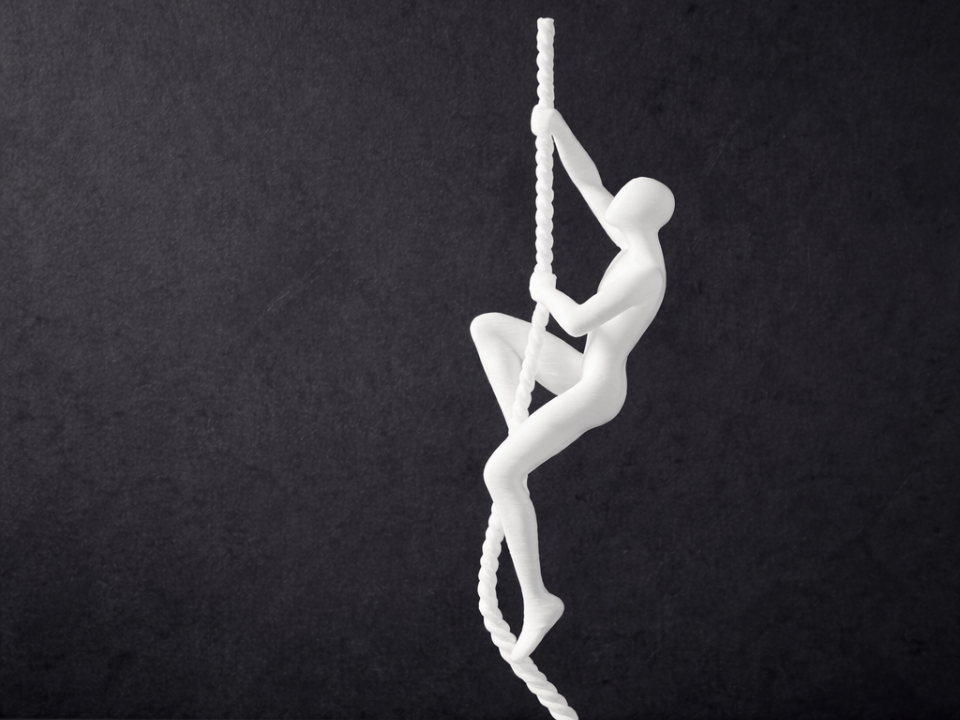 Floating Climber Illusion – Gravity Defying 