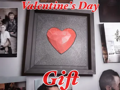 Valentine’s Day Decor & Gift