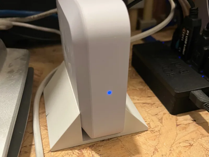 Stand for UXG-Lite gateway