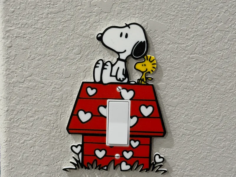 Snoopy Valentines Light Switch Plate