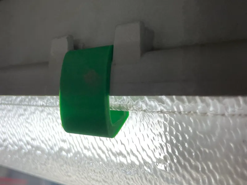 Neon light cover clip (2 pieces)