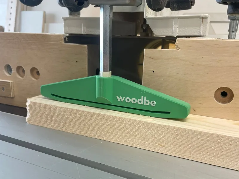 SCM Minimax C30g Wood Pusher - featherboard