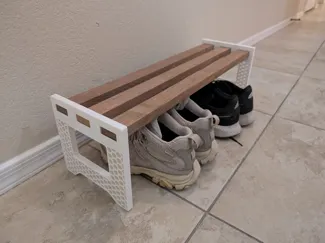 Tri-Beam Simple Shoe Rack - Hex Pattern