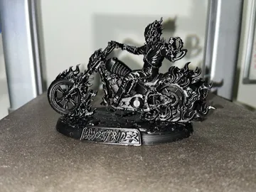 Figura decorativa: Marvel Ghost Rider Miniature with Hellcycle — vista de referencia 3