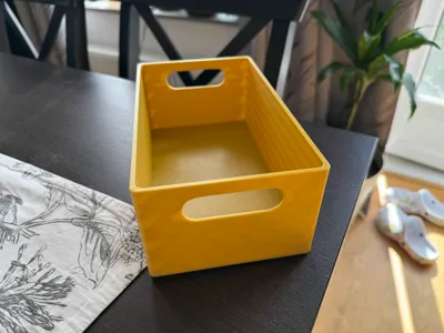 Storage box