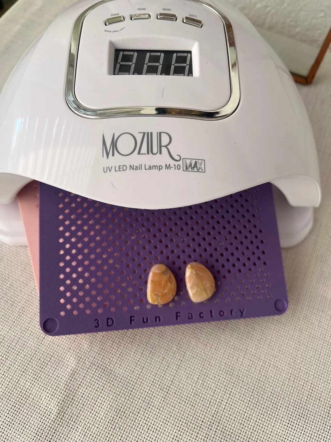 Earring Fixer view 3