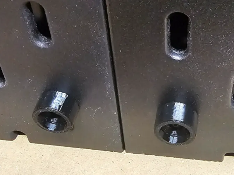 Skadis board magnetic mounts