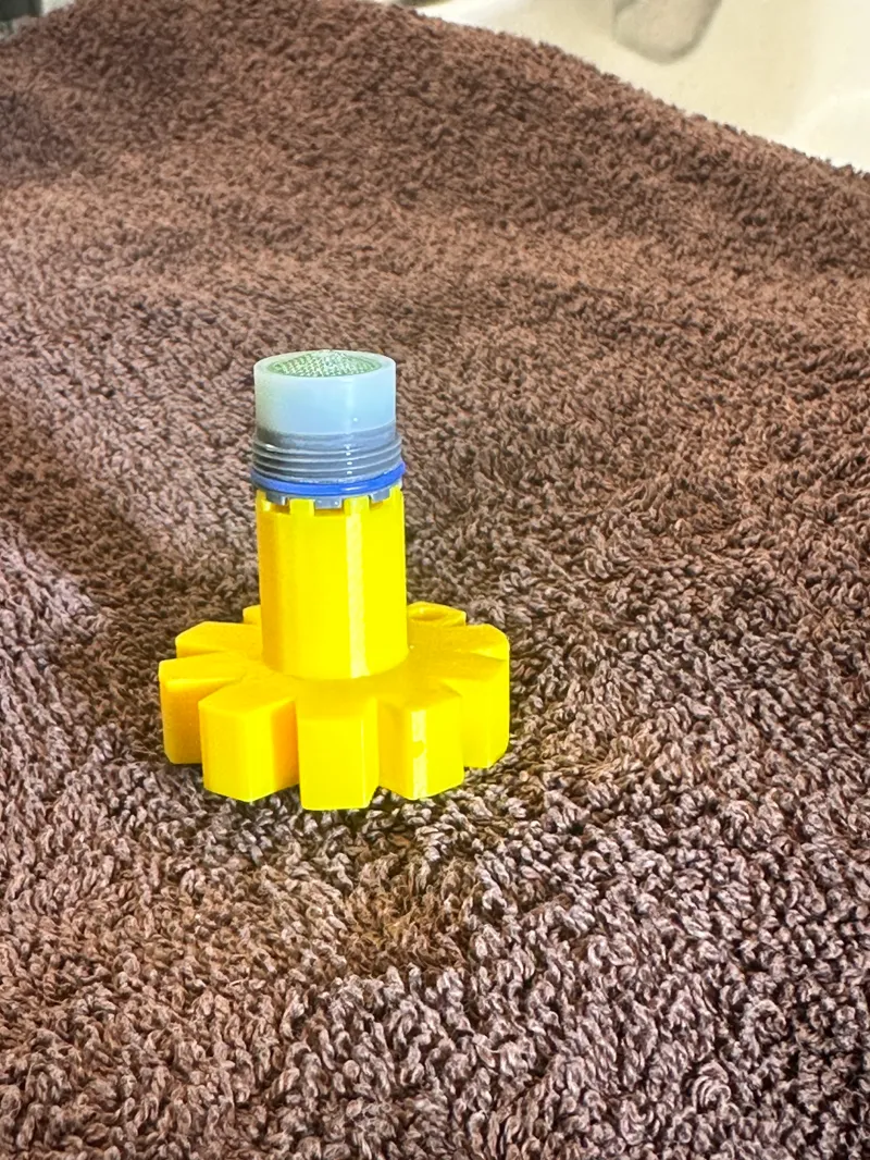 Hidden (cache) faucet aerator removal key / tool