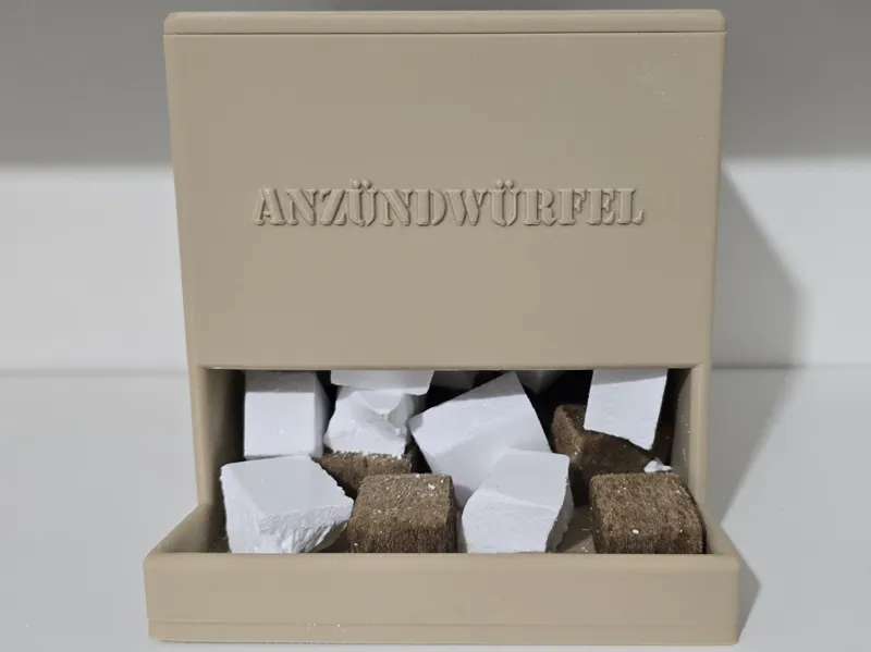 Box für Anzündwürfel / fire cubes