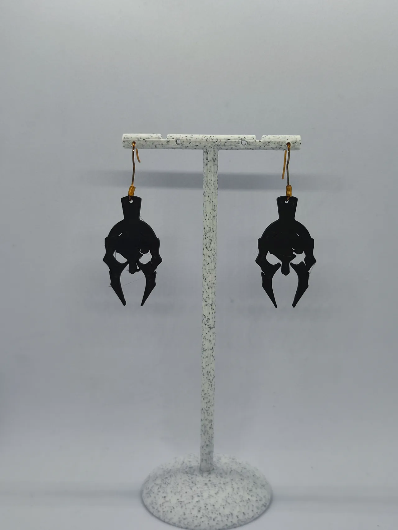 Aretes Casco de Esparta view 2