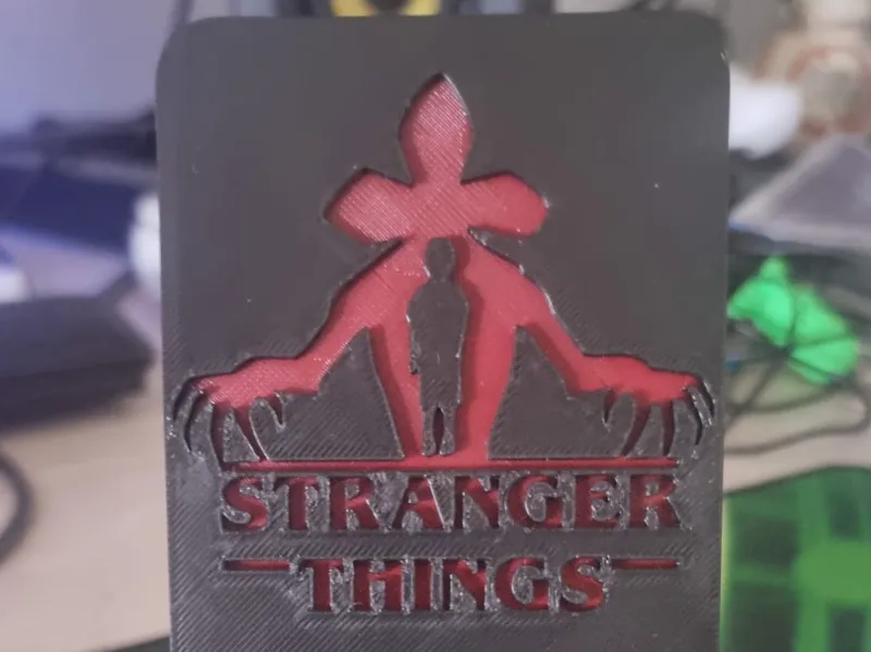 Soporte movil Stranger Things