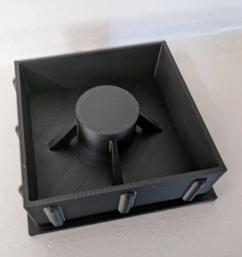 Bodenplatte für LED Solar Gartenlampe