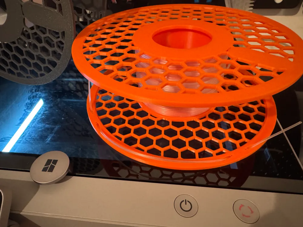 Bambu Spool w/ Recessed Filament Holder V2 Remixed by user_2916955425 ...