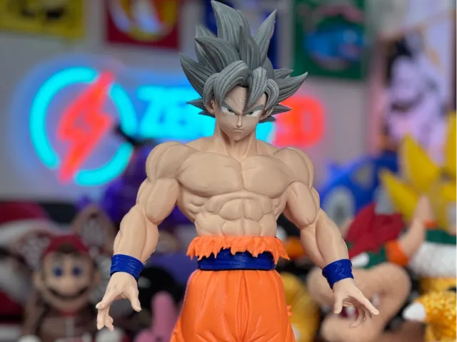 Goku Ultra Instinct (MUI) - High Detail Statue