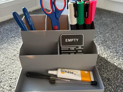 Desk organiser