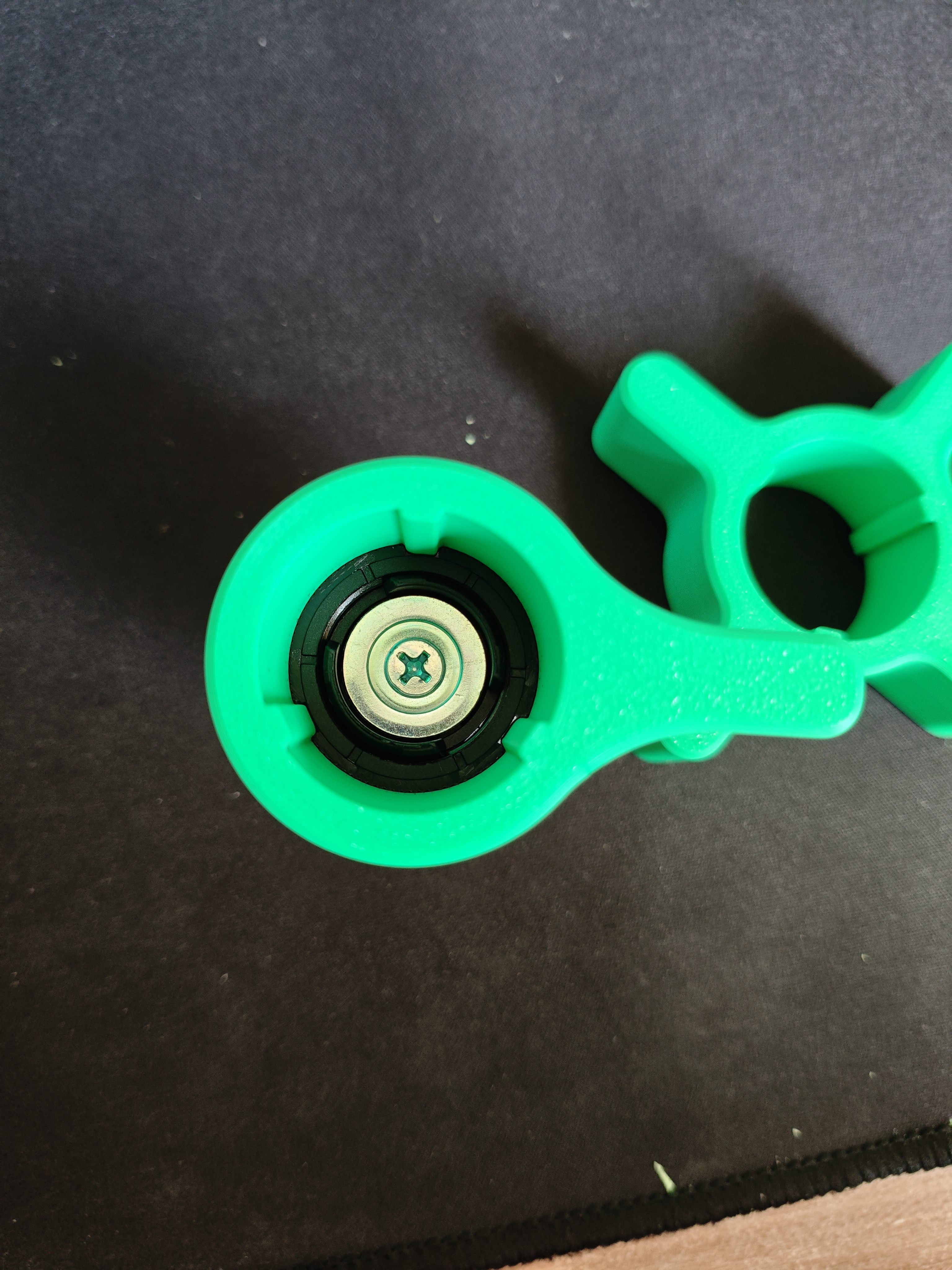 Miniatura 2 do modelo 3D 按钮安装工具