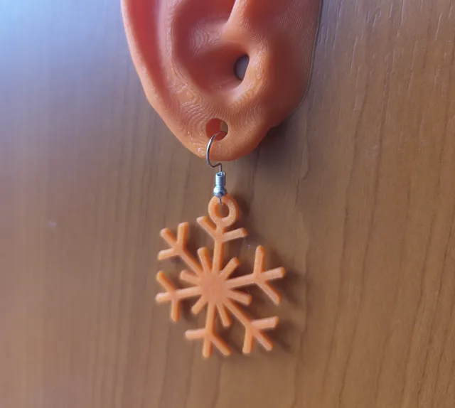 Snowflake earring
