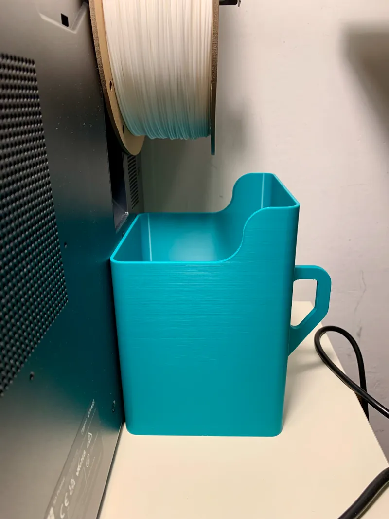 TRASH BIN 