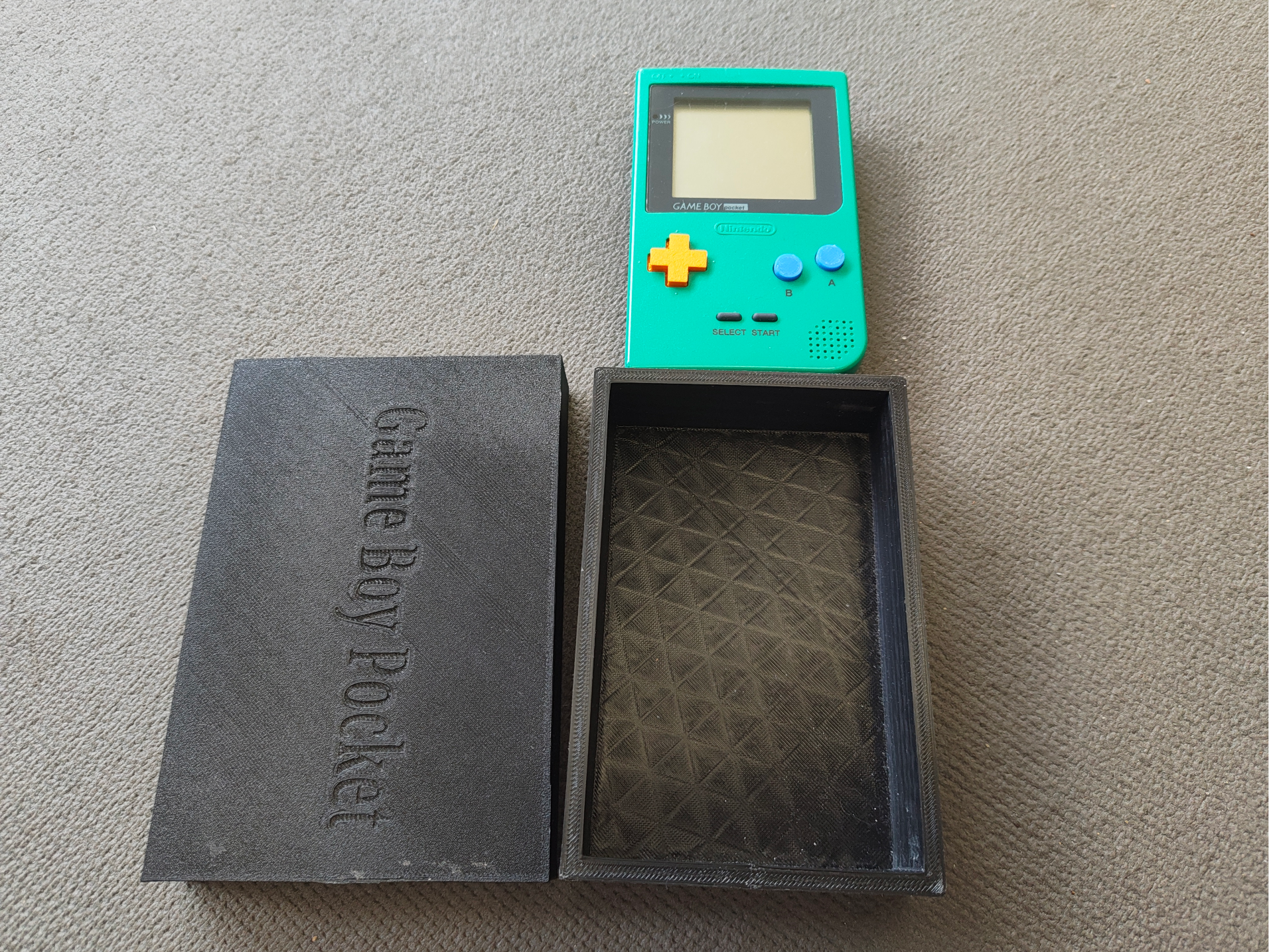 GameBoy Pocket Simple Box