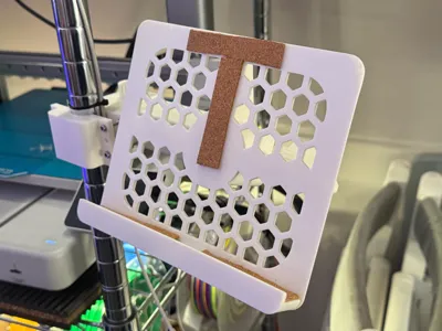 Adjustable Pipe-Clamp iPad Mount