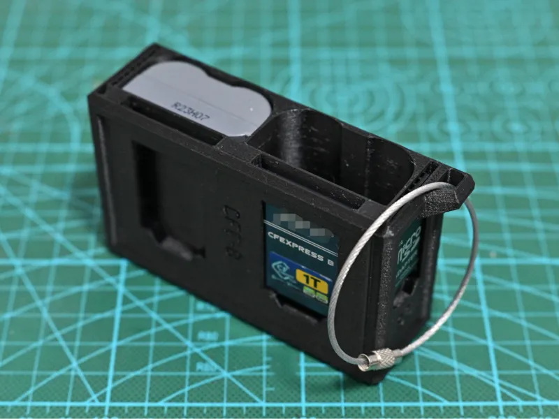 尼康Nikon EN-EL15电池&CFE-B、SD内存卡收纳盒Storage Box