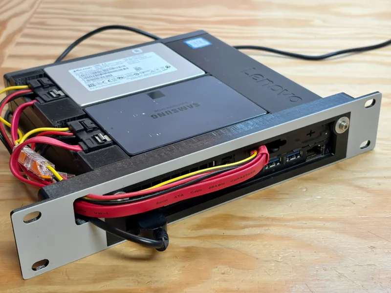 ThinkCenter 10 inch rack mount