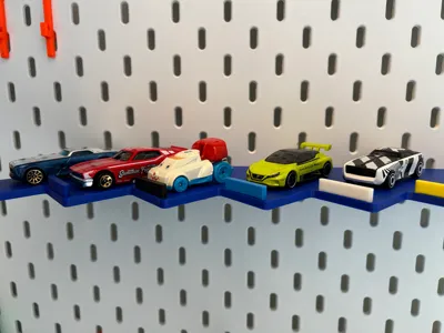 Car Display Garage for Diecast Models .