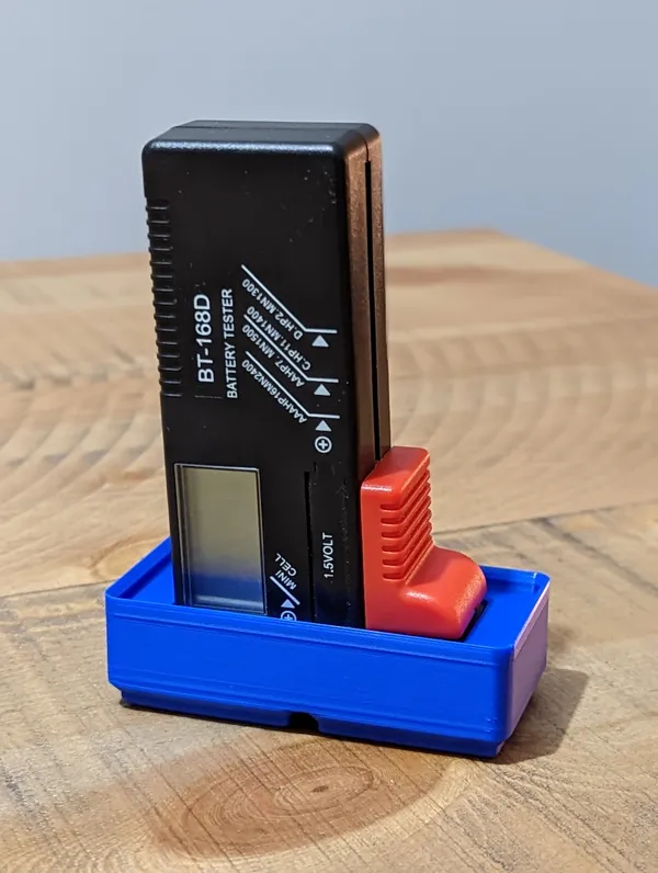 Bac Gridfinity 1x2 pour testeur de pile
