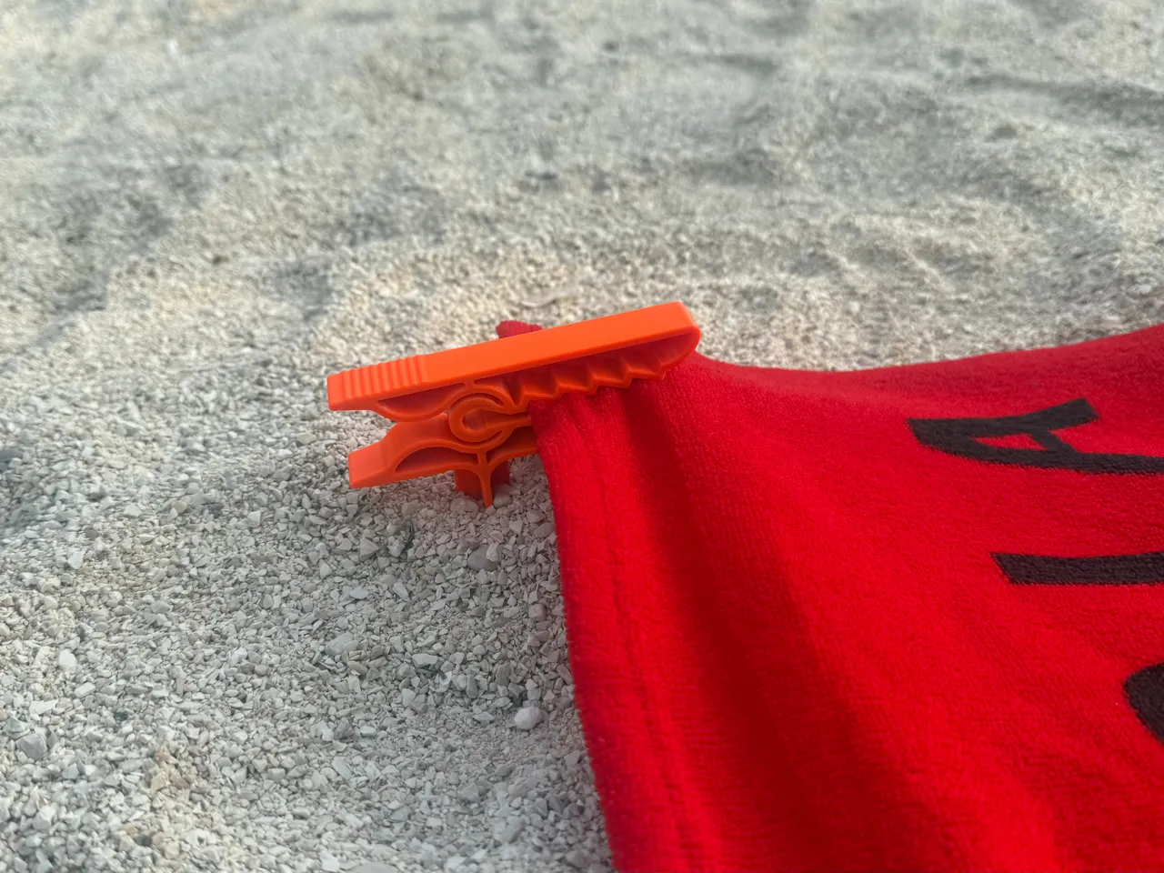 Beach Towel Clip II view 3
