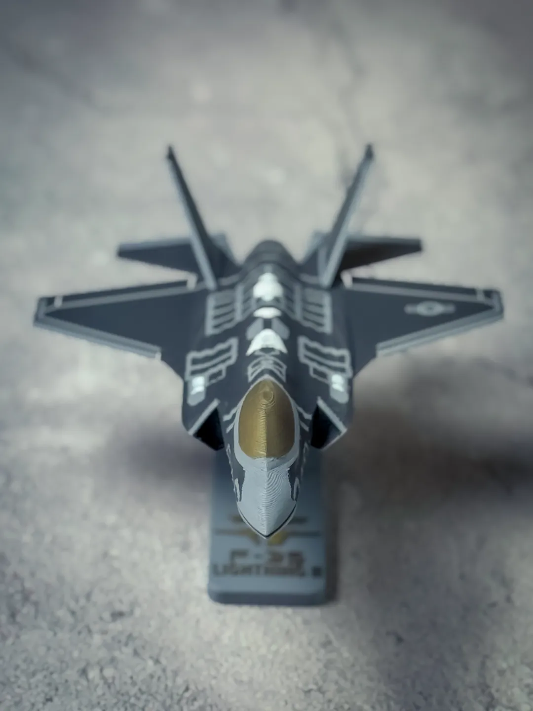 F-35 Lightning II Plane Kit Card view 4