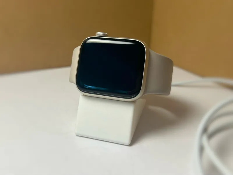 Apple Watch Wireless Charger Stand