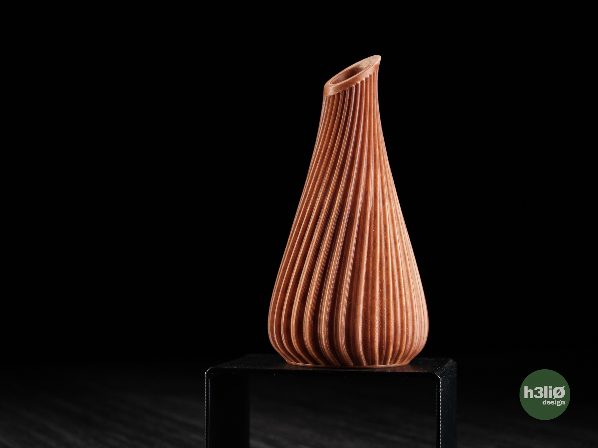 Miniatura 2 do modelo 3D lagos • vase