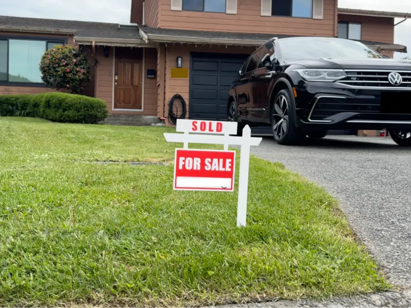 For Sale, Sold! Signpost