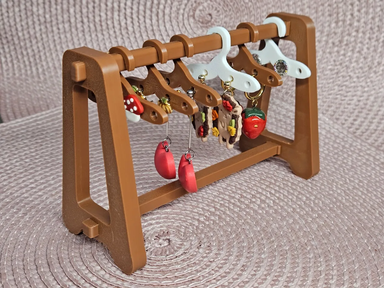 Earrings/Jewelry Hanger view 2