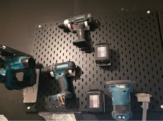 Skadis Makita tool