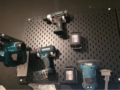 Skadis Makita tool