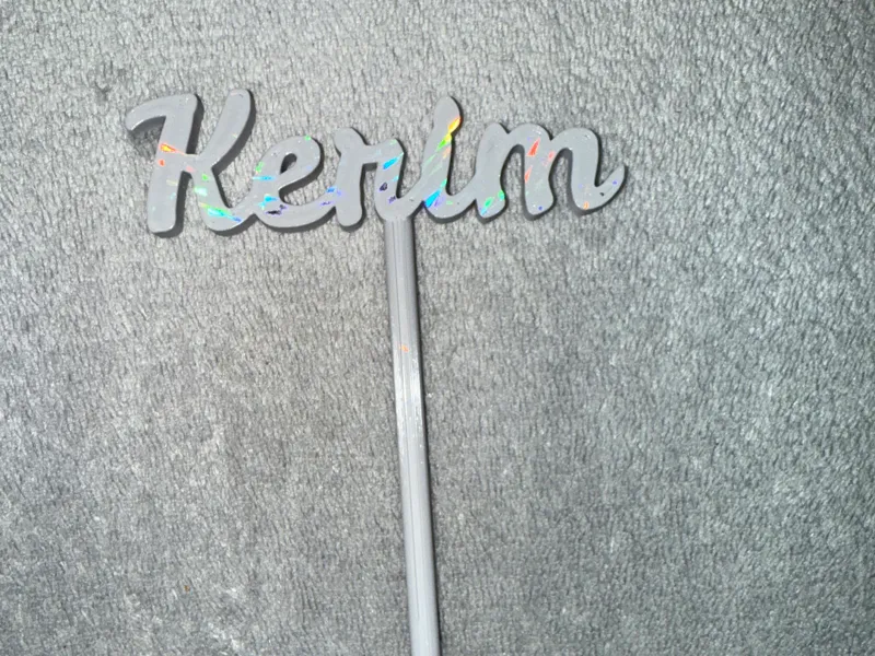 Personalisierter Namensstecker "Kerim"
