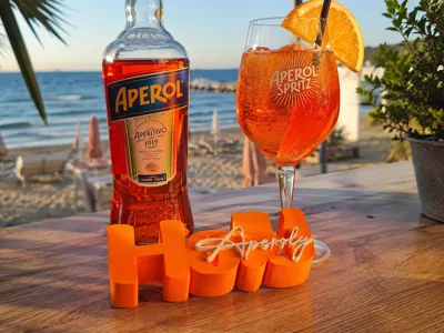 Holy Aperoly – Decorative Aperol Lettering