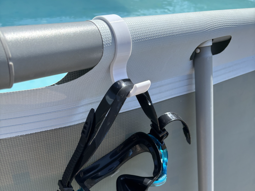 Pool Hook Clip