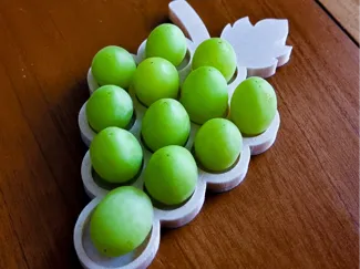 Twelve Grapes New Year Holder