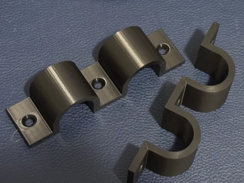 Dual 22mm conduit clamp