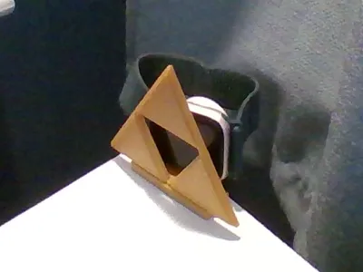 Triforce Apple Watch Charger