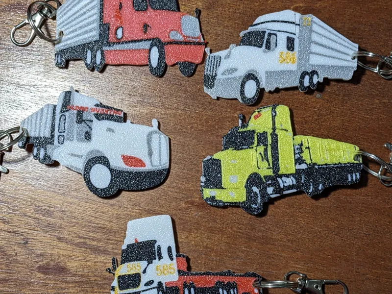 Truck Keychain / Trailers Llaveros 
