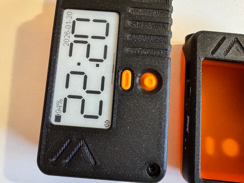 Seeed Wio Tracker L1 E-ink case 3000mAh Meshtastic