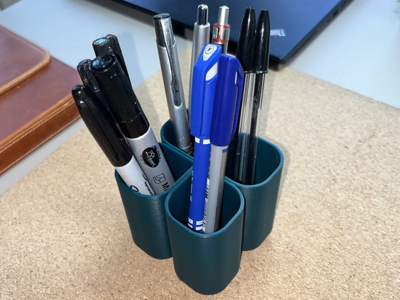 Lucky Cloverleaf Pen Holder