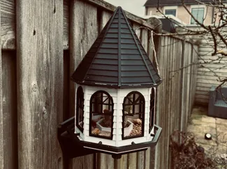 Premium bird feeder house by Techro3D.